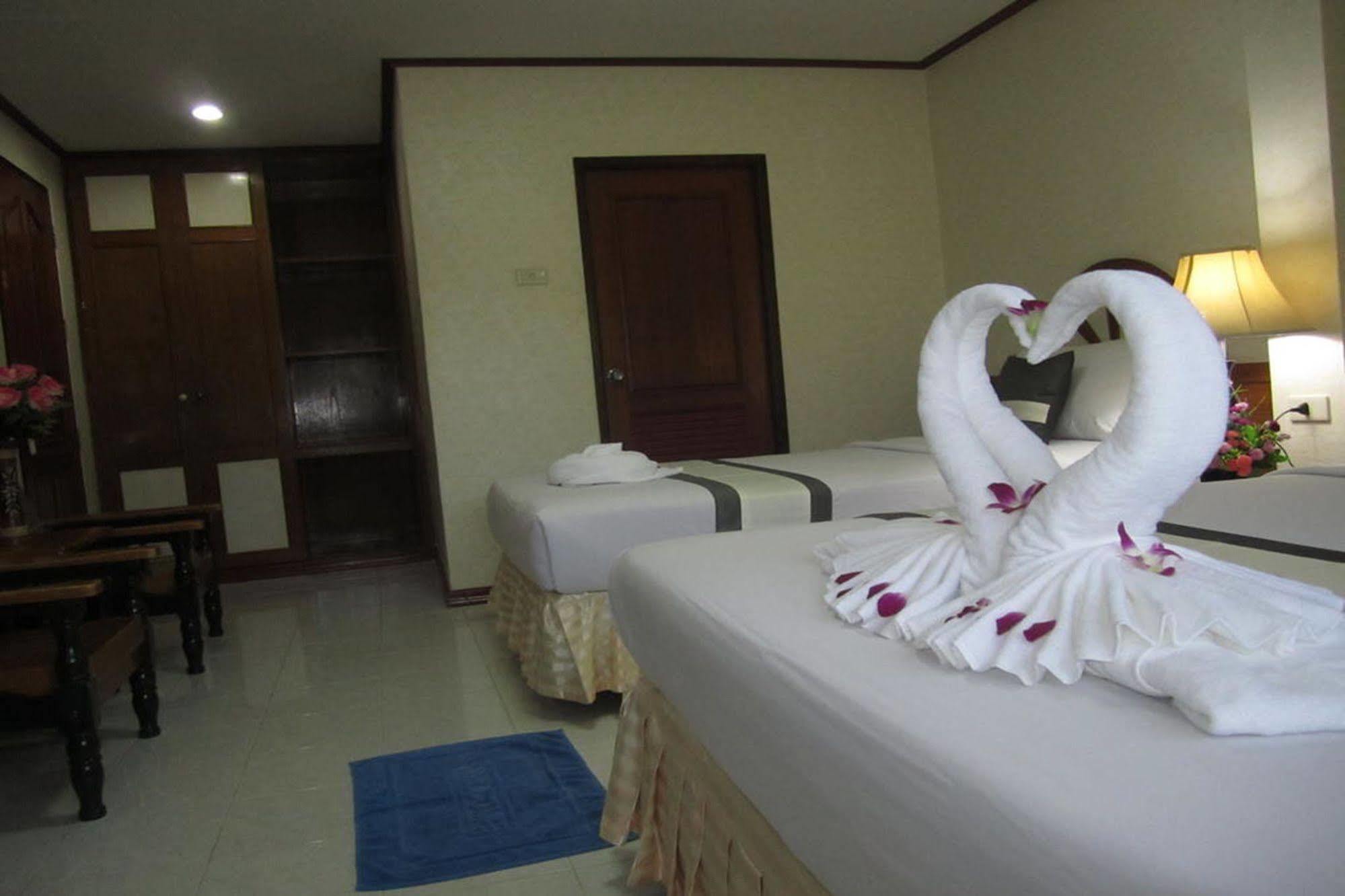 Natacha Hotel Phiphi-szigetek Kültér fotó